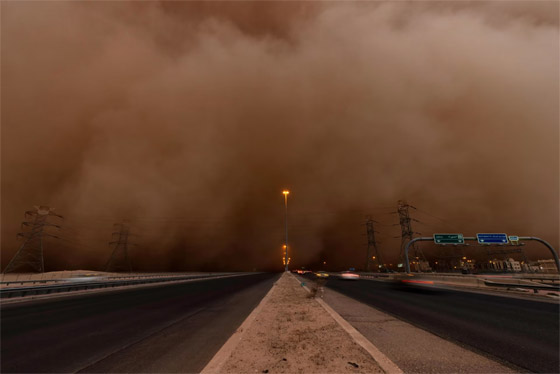  صورة رقم 3 - شابة كويتية تطارد العواصف وترصد صورا مذهلة للأحداث المناخية القاسية