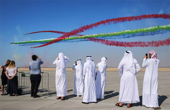  صورة رقم 1 - بالصور: لقطات مذهلة لمعرض دبي للطيران 2023