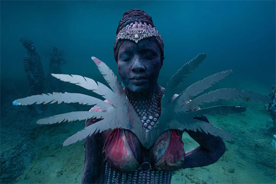  صورة رقم 2 - شخصيات شبحية جديدة تظهر في مياه البحر الكاريبي.. ما قصتها؟ (صور)