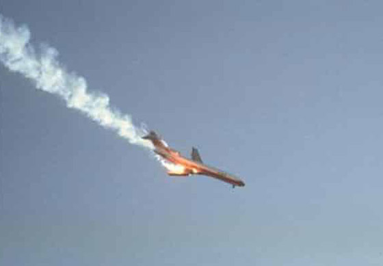  صورة رقم 1 - تصادم طائرة وانفجار مكوك.. صور التقاطت قبل الكارثة بدقائق