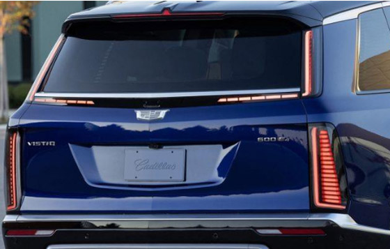 Cadillac تكشف عن أحدث سياراتها الكهربائية صورة رقم 2