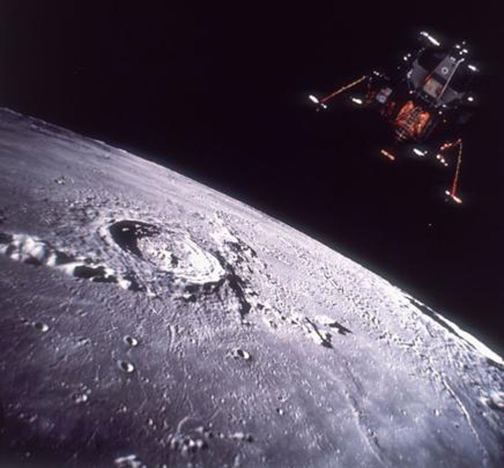مركبة فضاء خاصة.. أول هبوط أمريكي على القمر منذ أكثر من 50 عاما صورة رقم 2