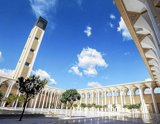 ثالث أكبر مسجد في العالم.. الجزائر تفتتح أكبر جامع في أفريقيا صورة رقم 11