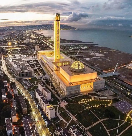 ثالث أكبر مسجد في العالم.. الجزائر تفتتح أكبر جامع في أفريقيا صورة رقم 12