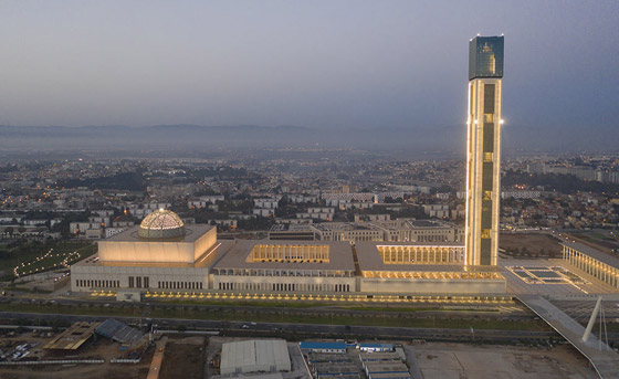 ثالث أكبر مسجد في العالم.. الجزائر تفتتح أكبر جامع في أفريقيا صورة رقم 13