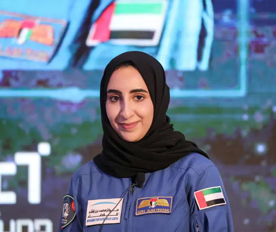الإماراتية نورا المطروشي أول عربية تنال شارة رواد الفضاء في ناسا صورة رقم 10