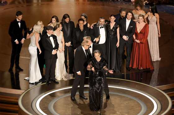 أوسكار 2024: فيلم أوبينهايمر يحصد الجائزة الكبرى و إيما ستون أفضل ممثلة صورة رقم 1