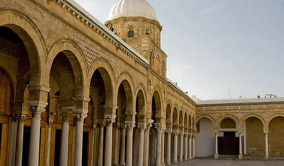 جامع الزيتونة في تونس: تحفة معمار إسلامية ومنارة للعلم .. فيديو وصور صورة رقم 2