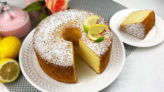 إليكم طريقة تحضير كعكة شيفون الليمون الطيبة صورة رقم 3