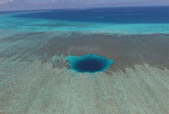 في المكسيك.. مواصفات أعمق ثقب أزرق تحت الماء في العالم صورة رقم 9
