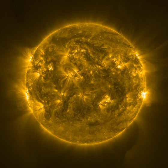 فيديو مدهش: رصد مشهد غريب على سطح الشمس صورة رقم 3