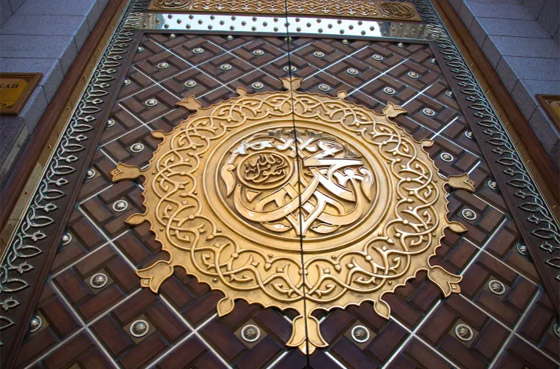 أغلق باب بعد تحويل القبلة.. هكذا تطورت أبواب المسجد النبوي من 3 إلى 100 صورة رقم 3