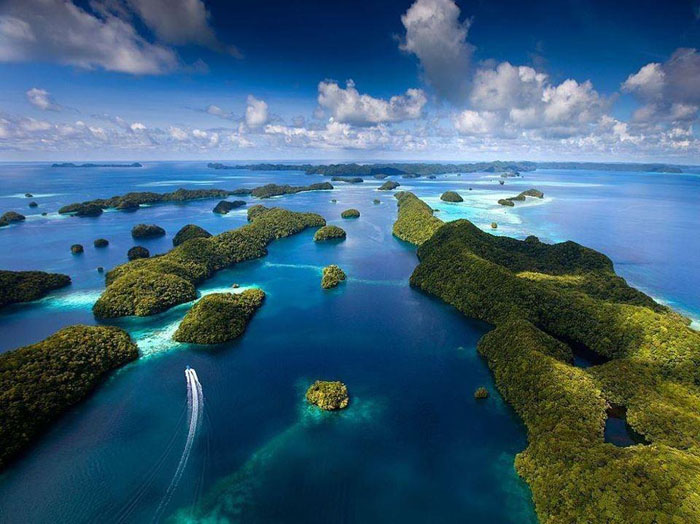 صورة لجزر بالاو في المحيط الهادي