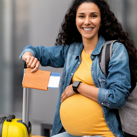 ضوابط صحية.. تتيح للحامل السفر والتمتع بالعام الجديد