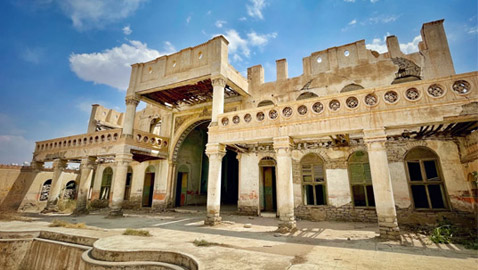 عمره 1300 عام وشهد لقاء تاريخي.. ما قصة القصر المهجور بالسعودية؟