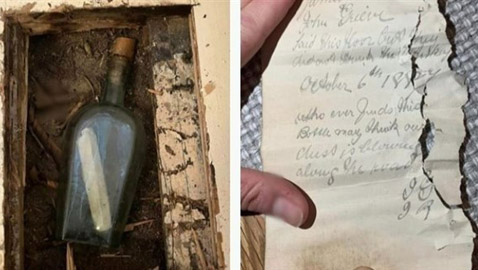 تكتشف رسالة عمرها 135 عاماً تحتوي ملاحظة غريبة في منزلها