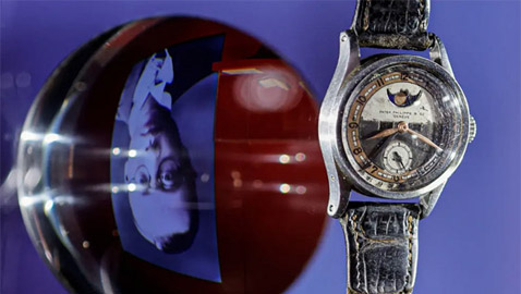 ساعة لآخر إمبراطور صيني تباع لقاء 5 ملايين دولار في مزاد.. صور