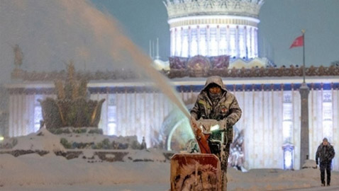 سيبيريا تسجّل 50 درجة تحت الصفر.. وثلوج قياسية في موسكو